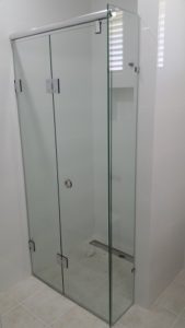 Frameless Bifold